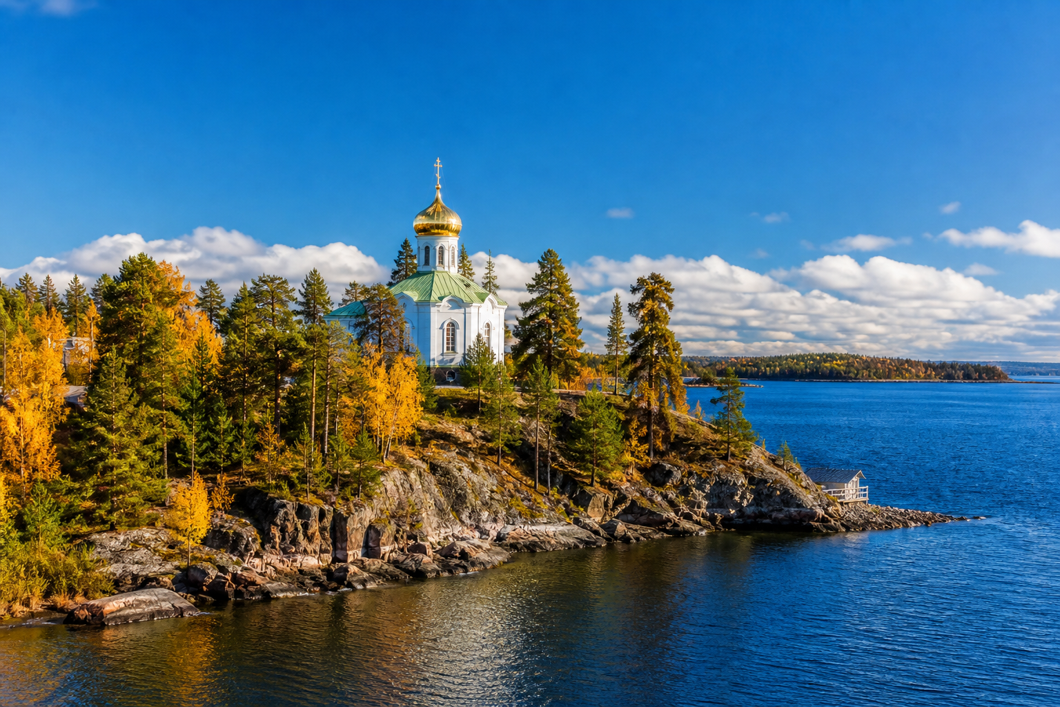 Скит на скалистом мысе